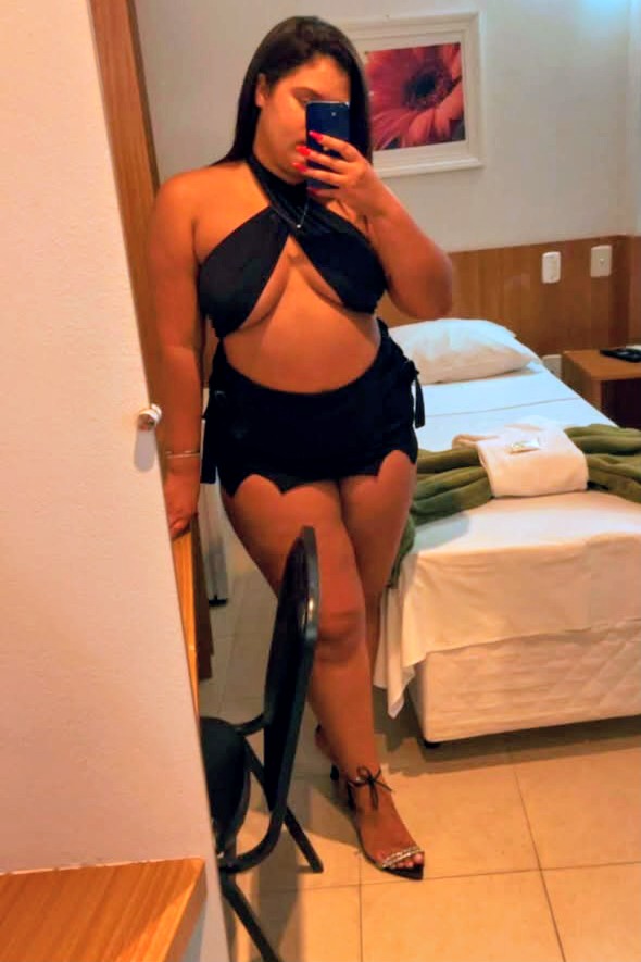 Guapa divertida Fiestera 24 Desplazamientos