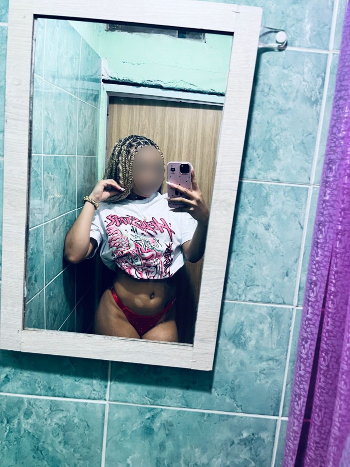 Kimberly colombiana 21 años. Tu mejor opcion, tu adiccion en torremolinos