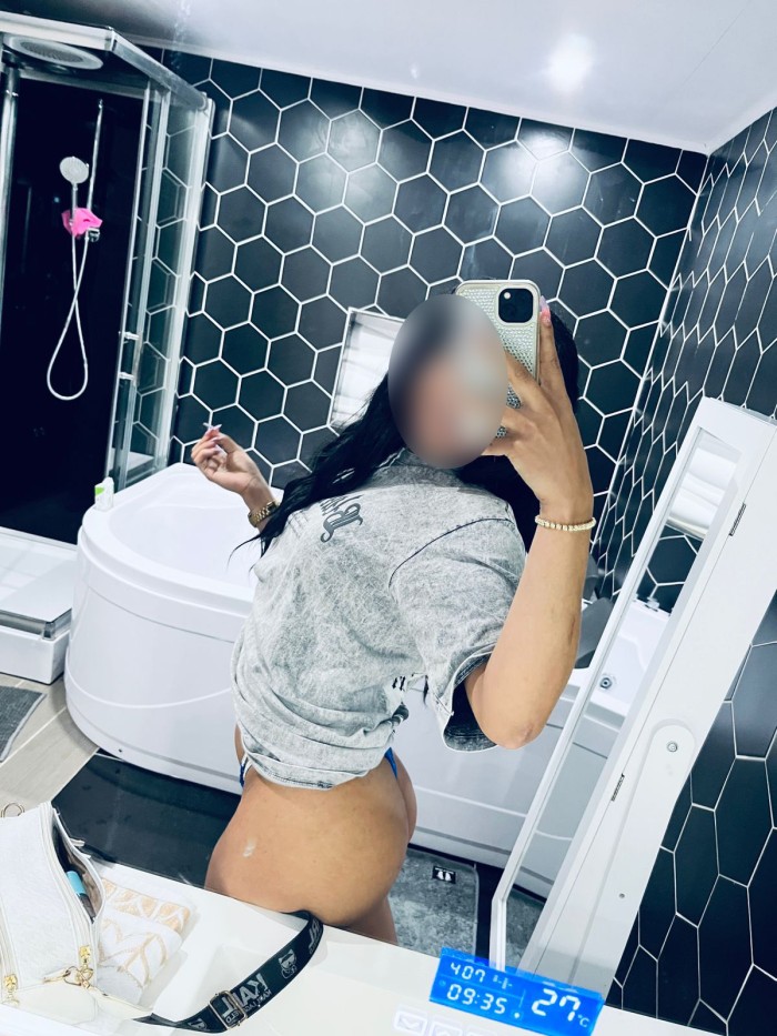 Kimberly colombiana 21 años. Tu mejor opcion, tu adiccion en torremolinos
