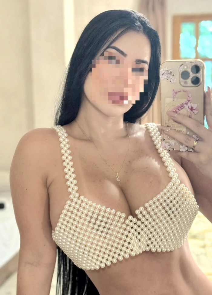 Hello ! Soy Siana una Dama Independiente..Contacta