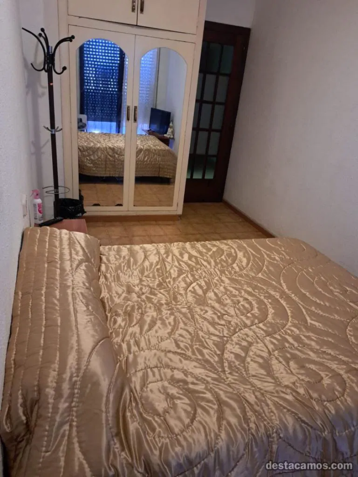 SE ALQUILAN DOS HABITACIONES SUPER COMODAS EN AMPOSTA