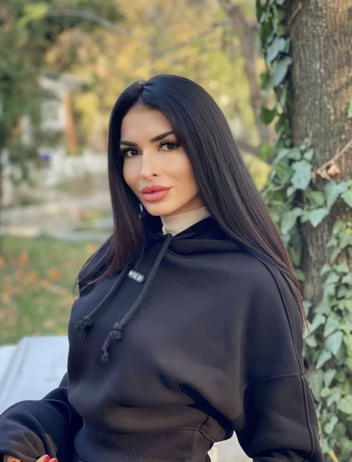 ANASTASIA CHICA DE ESTE … TE VAS ENAMORAR )
