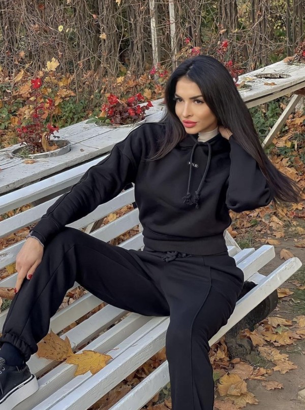 ANASTASIA CHICA DE ESTE … TE VAS ENAMORAR )