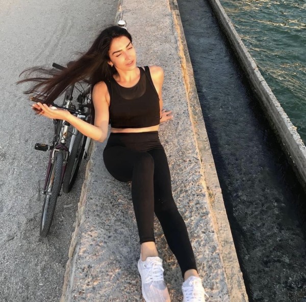 ANASTASIA CHICA DE ESTE … TE VAS ENAMORAR )