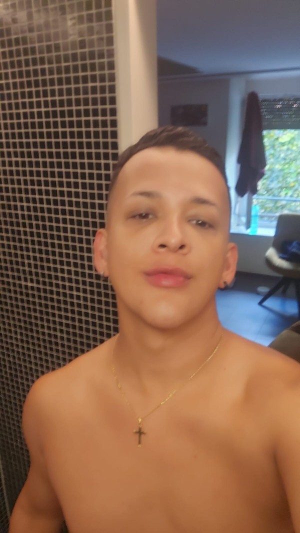 NOVEDAD SANTIAGO! CAÑERO VICIOSO LECHERO POLLA Y CULO DELICIOSOS BARCELONA