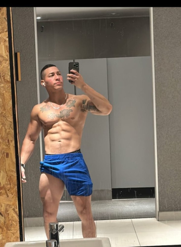 SEXY ATRACTIVO LATINO FOGOSO PERVERSO FIESTERO UNICO NOVEDAD VIP