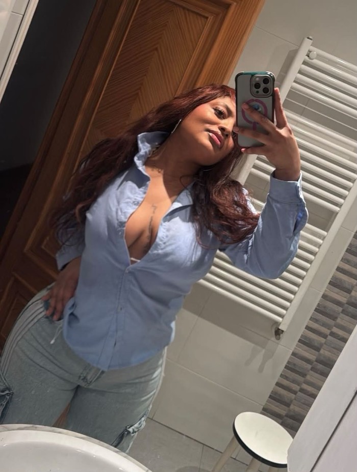 CUBANA MORBOSA Y CALIENTE