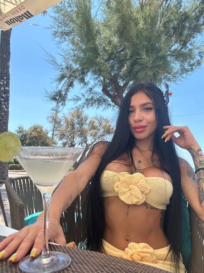 HERMOSA SENSUAL APASIONADA BOMBA DE SEXO