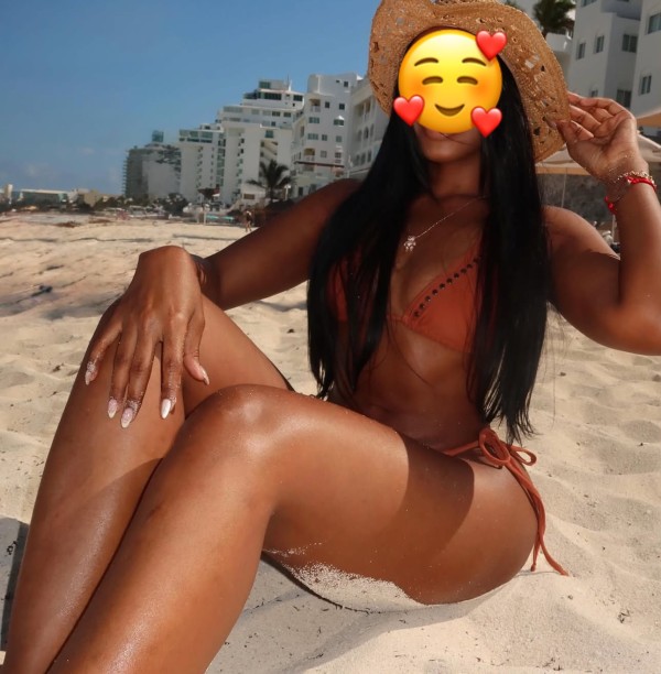 Jovencita 22 años estudiante de visita por feria