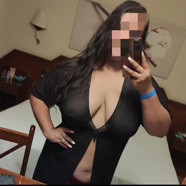 MARIELA LA MÁS CACHONDA Y MORBOSA EN LA CIUDAD