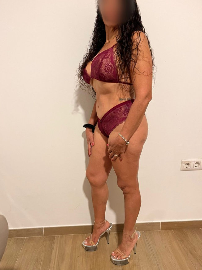 CACHONDISIMA Y SENSUAL MUJER ARDIENTE FULL PLACER