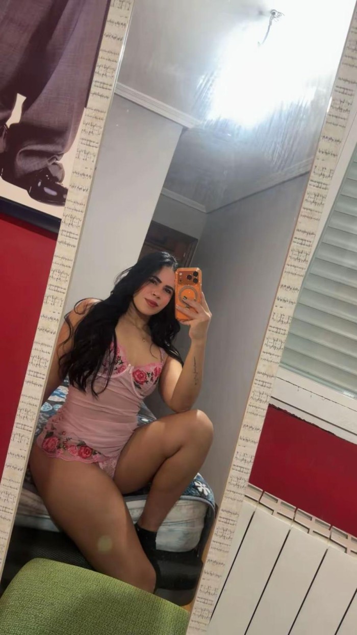EN OPORTO SEXO RICO COLOMBIANA EN LA CAMA UNICA