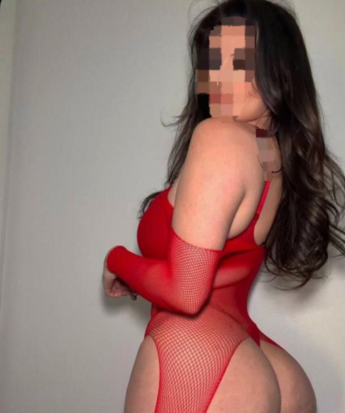 Chica caliente novedad