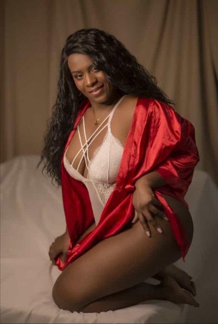 COLOMBIANA MORBOSO Y CACHONDA SALIDAS