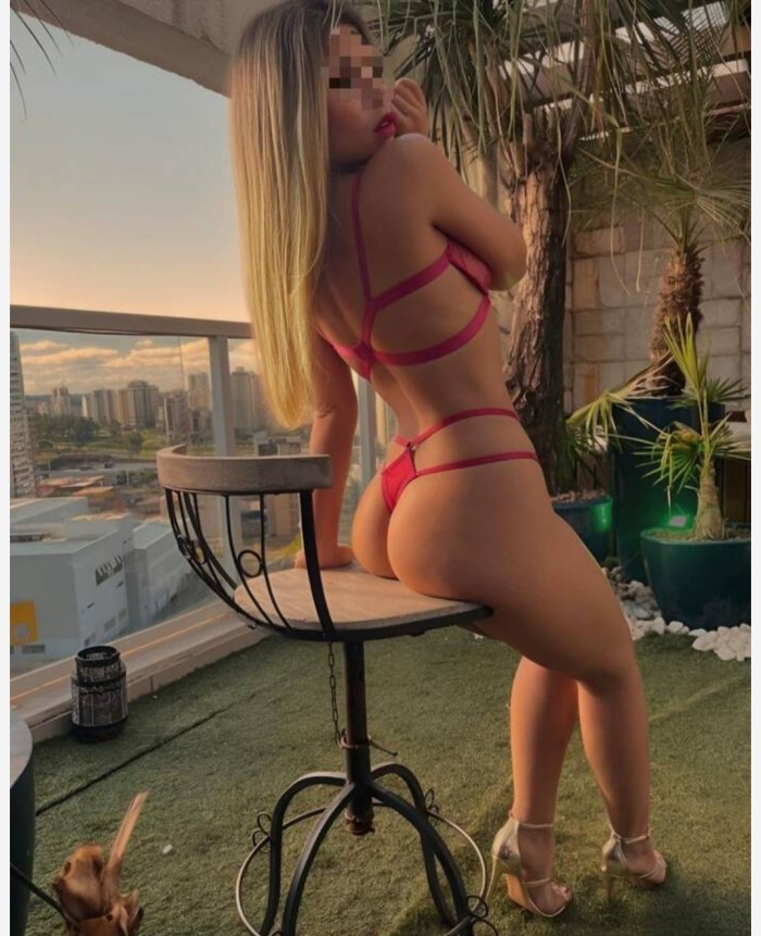 Sexo y más !! Colombiana jovencita