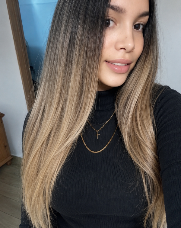 SALOU. SOY LA MÁS BELLA DE TODAS POR PRIMERA AQUÍ: