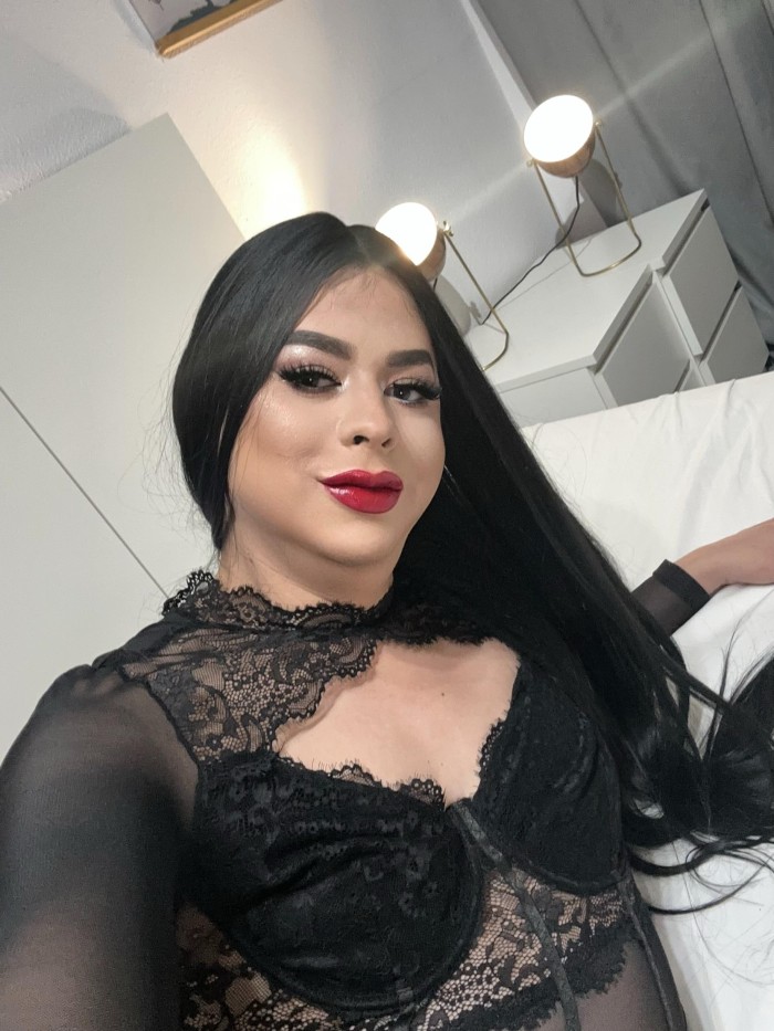 Kathy, cachonda, lechera morbosa