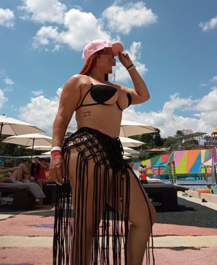 ESTAS DE FIESTA VEN Y TERMINA CONMIGO