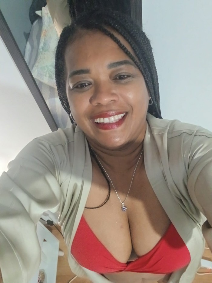 LUZMA MADURITA, HAGO DE TODO