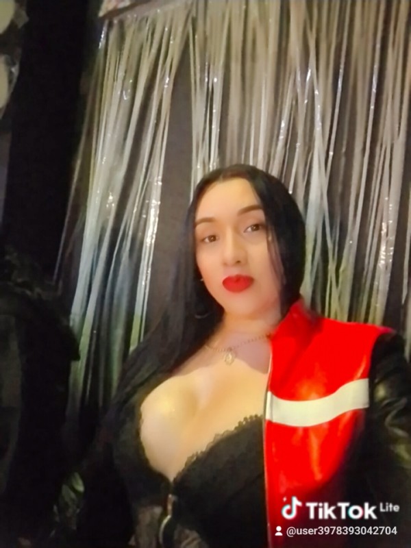 cariño soy paolita soy como meves en mis fotos