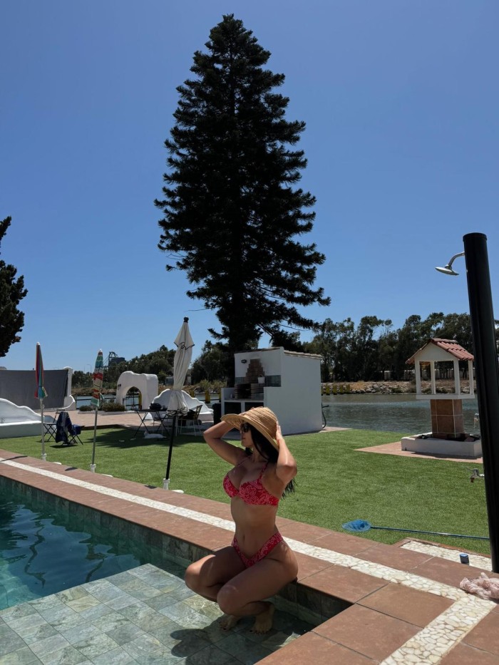 brithanny Guapa venezolana completísima insaciable en torremolinos