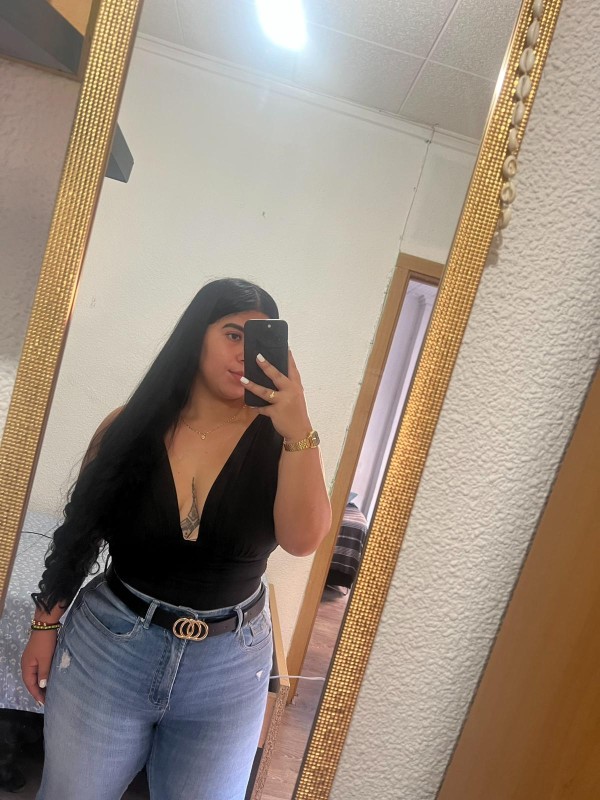 hermosa chica escort te complaceré   en todo amor