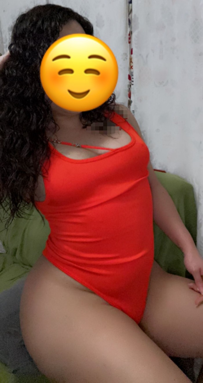 Ven y disfruta de una rica chupada