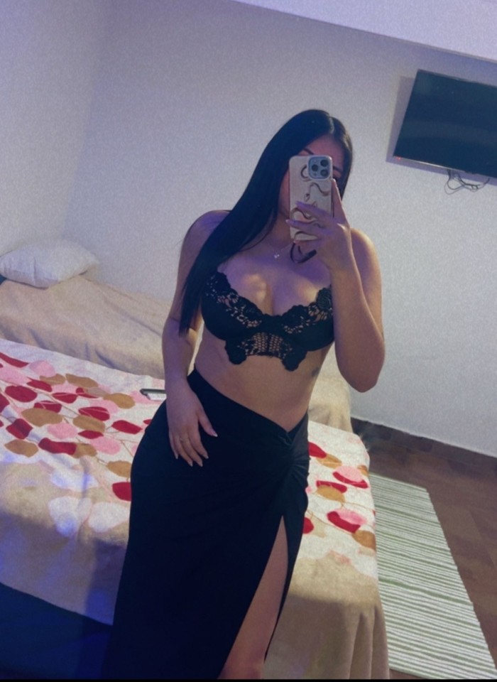 EN MURCIA ESCORT VENEZOLANA ARDIENTE FIESTERA
