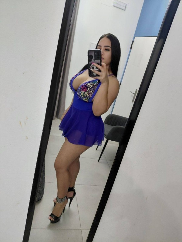 TETAS DE INFARTOO!! NO DEJARAS DE CHUPARLAS!!