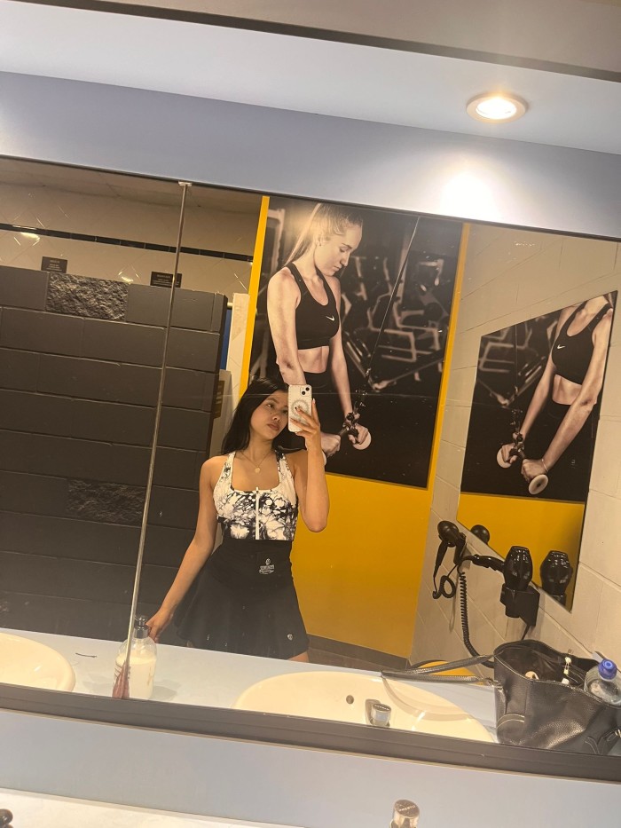 NOVEDAD CAMILA! MASAJISTA DISCRETA MORBOSA Y COMPLACEINTE DE 10:00 A 19:00