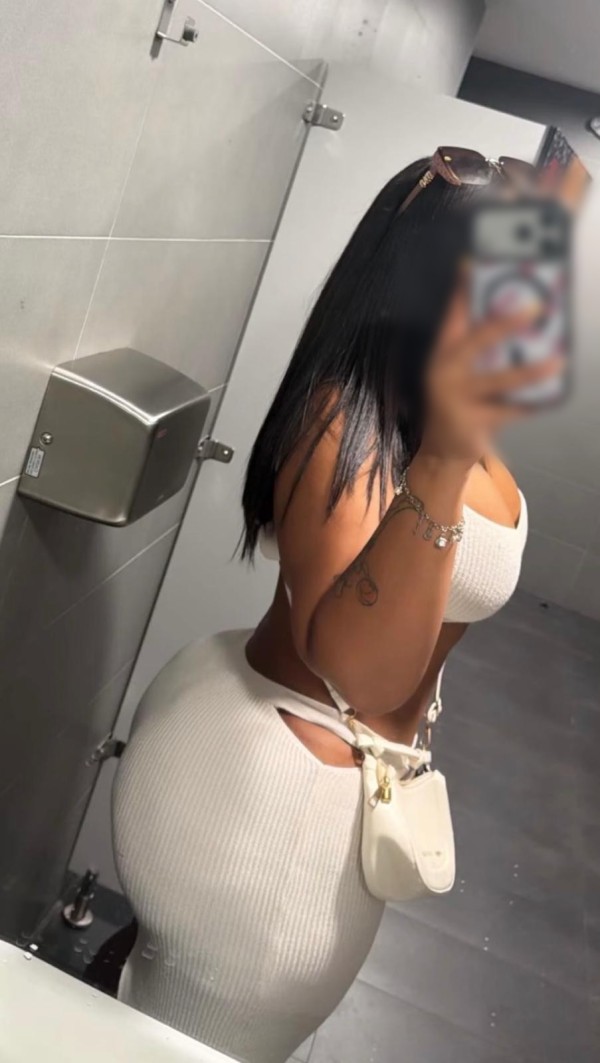 DOMINICANA DE LUJO IMPRESIONANTE