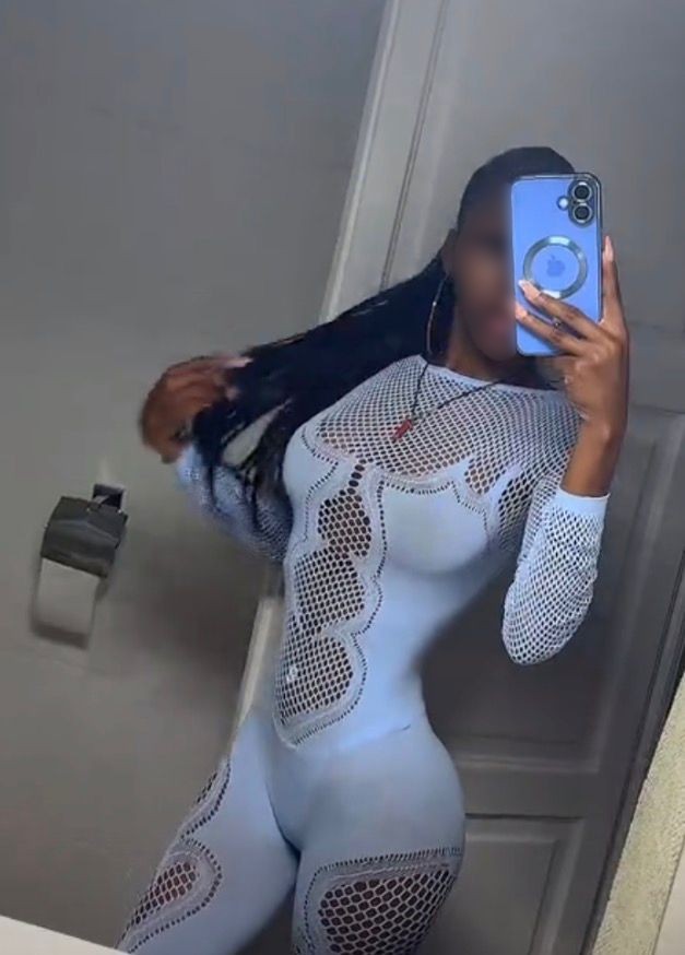 RICO ENSALIVADO MULTIORGASMICA LATINA