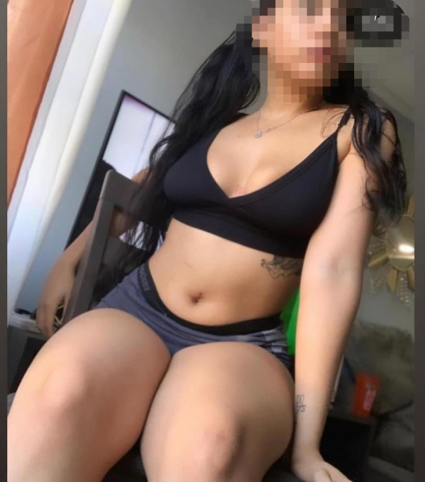 Morena joven en Algeciras ..guapa y juguetona