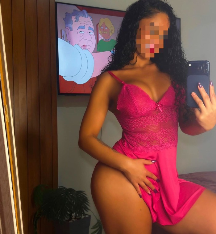 MELANY MULATA CON CULO GRANDE