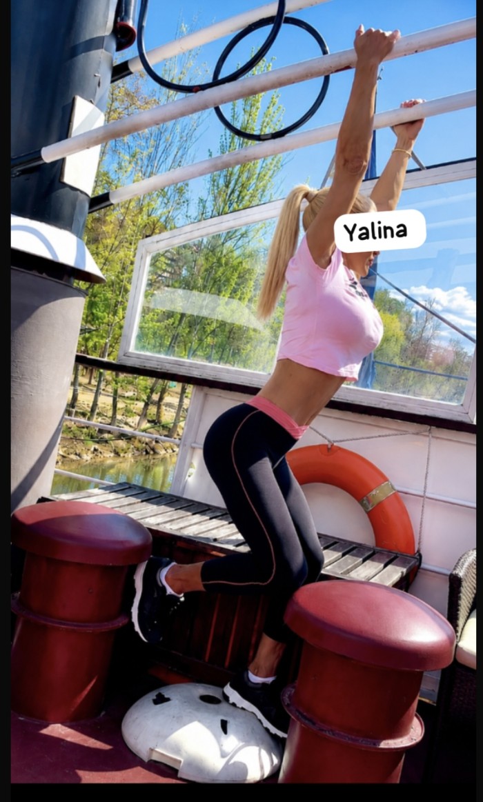 Estás buscando una chica exótica madura Yalina