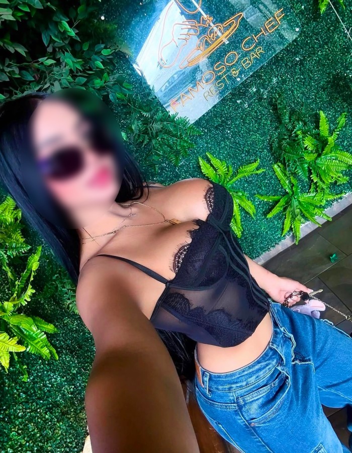 613360730 sensual adictiva y muy complaciente. en San Isidro