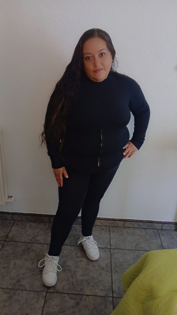 EN USERA SENSUAL ESCORT MADURITA ARDIENTE