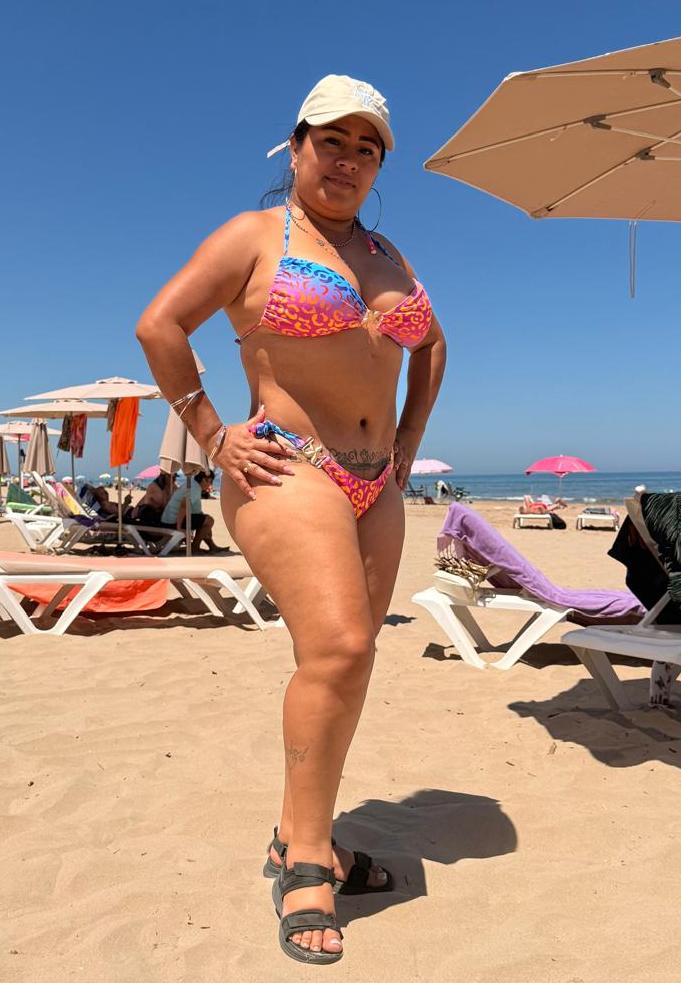 MORBOSA CACHONDA IMPLICADA DESEOSA DE PLACER