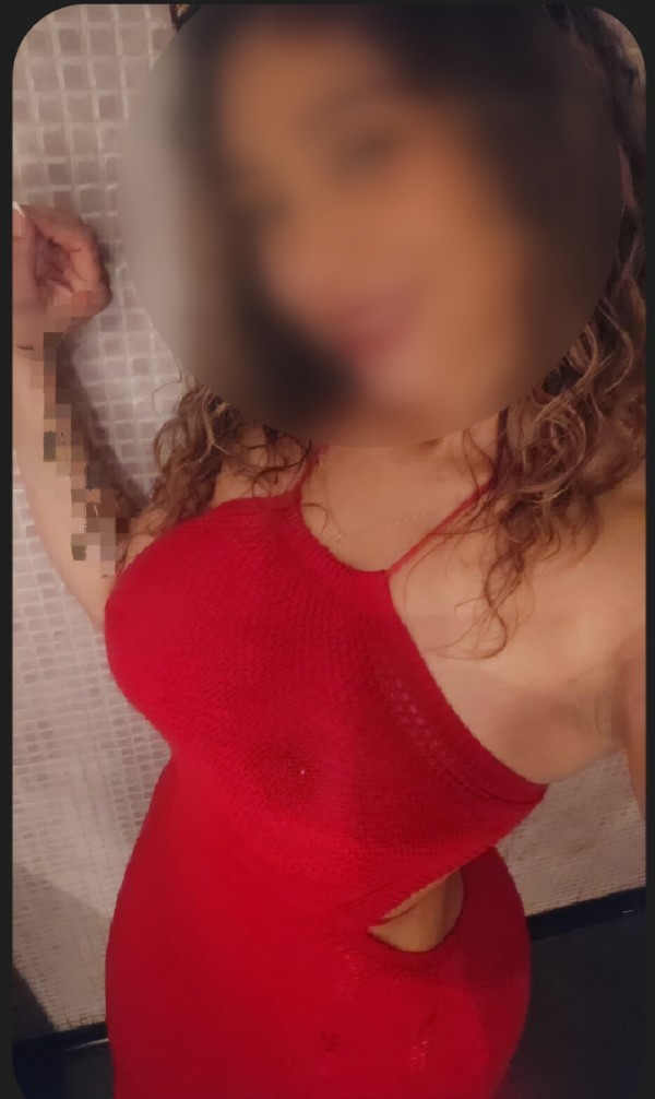¡NIÑATA DE 23 AÑITOS PIBON EXCITANTE…CACHONDA PERDIDA Y FIESTERA VIP!