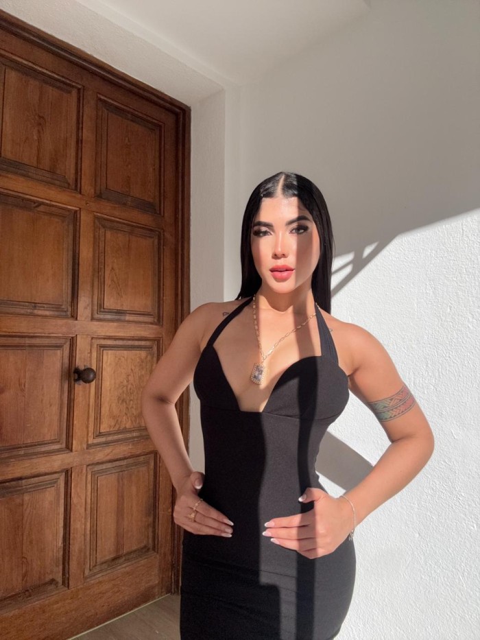 FIESTERA CACHONDA Y MUY ENRROLLADA  TE ESPERO 24/7