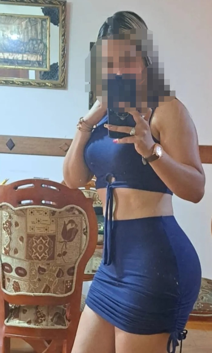 RUBITA PRIMERA VEZ EN VIGO… BESUCONA