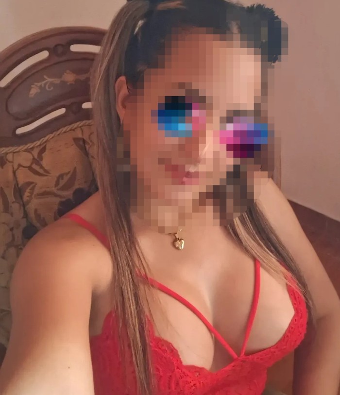 RUBITA PRIMERA VEZ EN VIGO… BESUCONA
