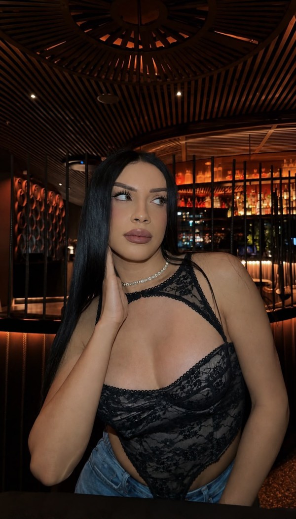 DANIELA CHICA TRANS JOVEN