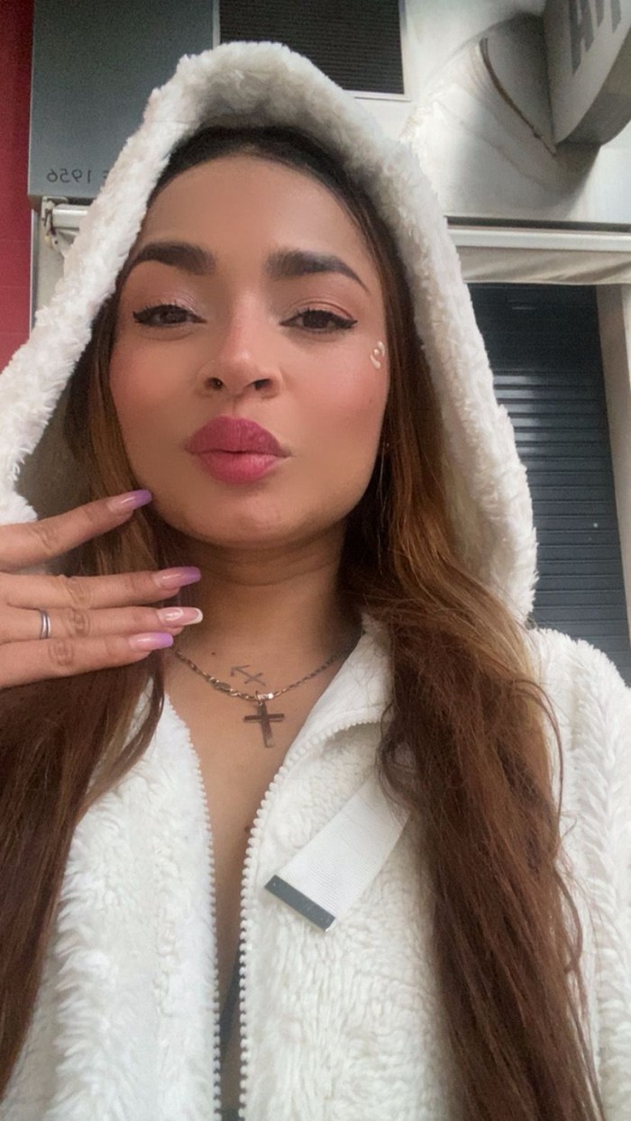 SOFIA DULCE Y TRAVIESA 24H DESDE MEDELLIN