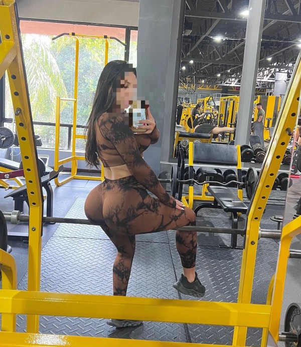 Jasmine juguetona sumisa y dominante