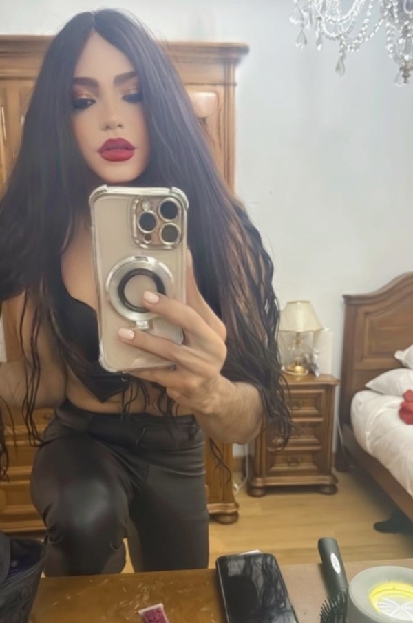 Pamela Marquesa trans colombiana 23 años soy  me gusta la fiesta