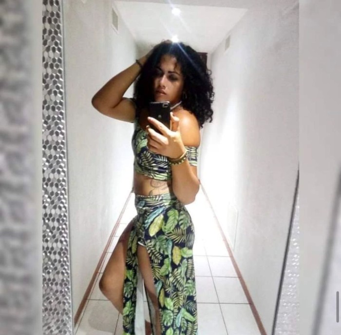 JOVENCITA TRANS COLOMBIANA GUAPÍSIMA SUPERNOVEDAD