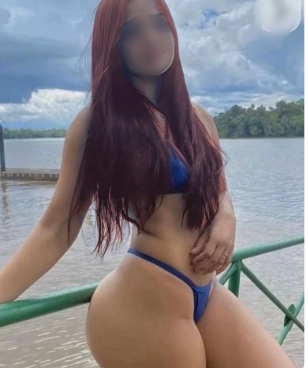 Noa, jovencita jugosita, mimosita ardiente complaciente .