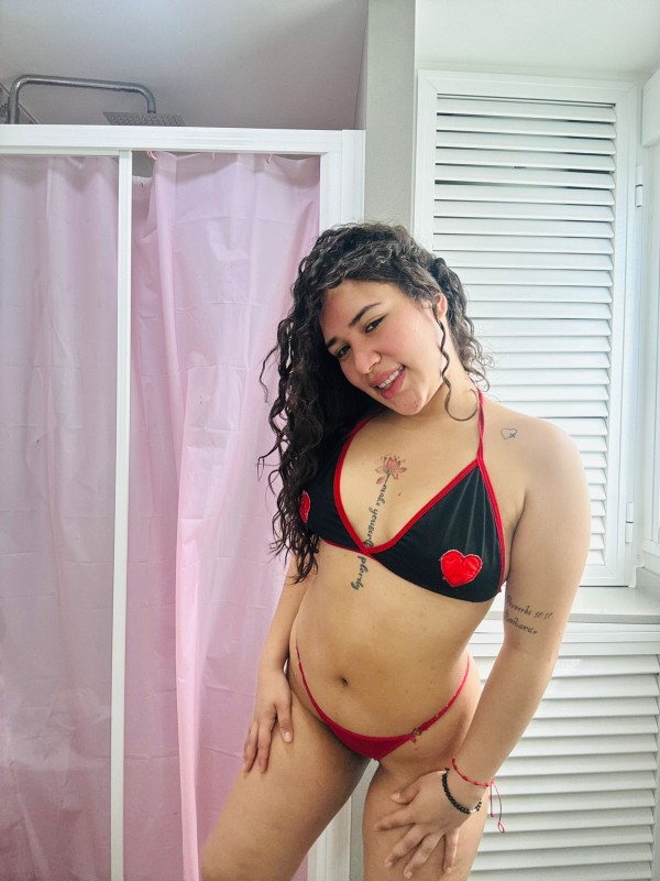 VICTORIA COLOMBIANA CACHONDA
