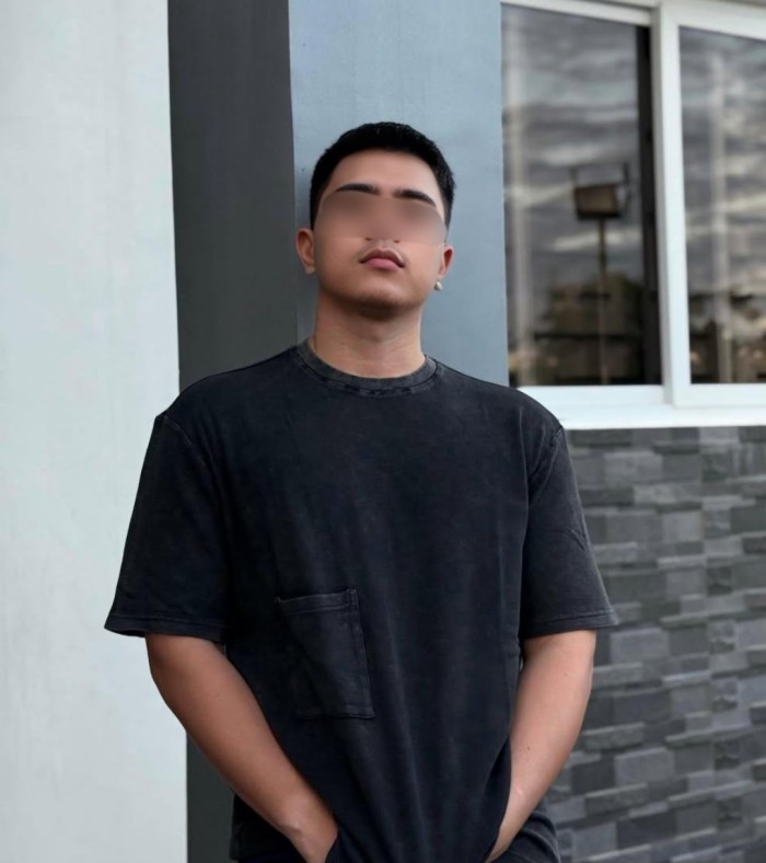 Chico morboso experto en Masajes xxx 22 años madri